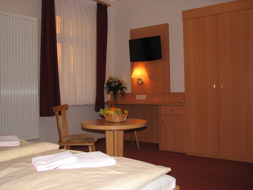 Hotel Garni Dekorahaus Bad Schandau Quarto foto